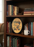 'LET IT SNOW'
Oval wooden plaque with fun snowman.